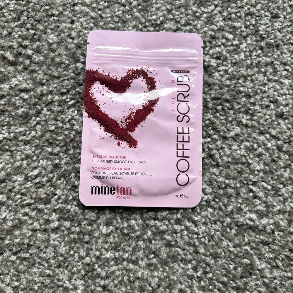 Minetan Coffee Scrub Exfoliator
